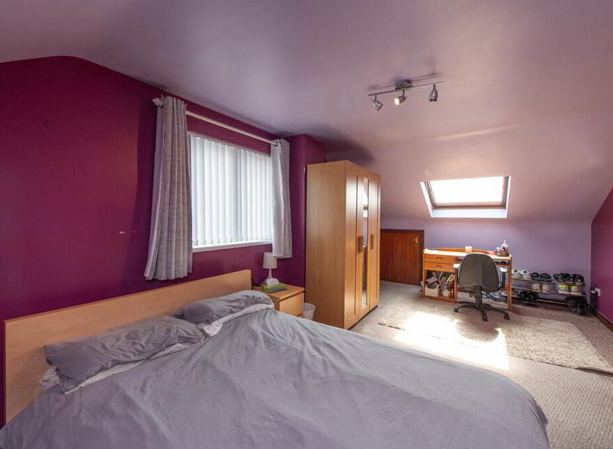 8 Farm Lodge Grove, Greenisland, Carrickfergus, BT38 8YD