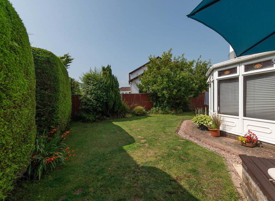 8 Farm Lodge Grove, Greenisland, Carrickfergus, BT38 8YD