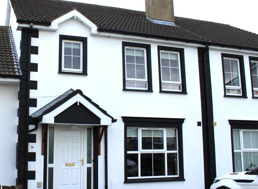 76 Cluain Ard, Letterkenny, F92YK22 photo