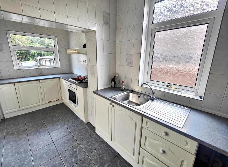 44 Lowwood Park, Belfast, BT15 4BD
