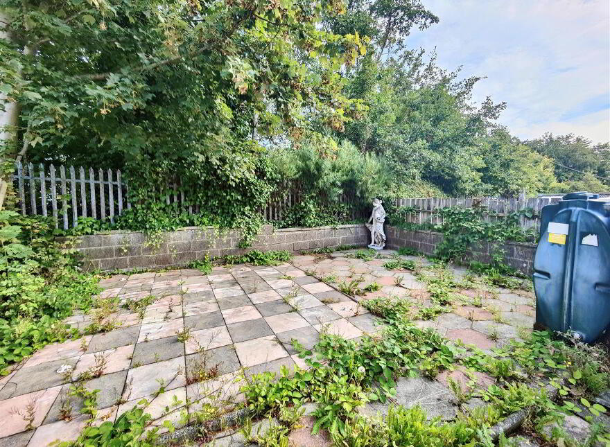 44 Lowwood Park, Belfast, BT15 4BD