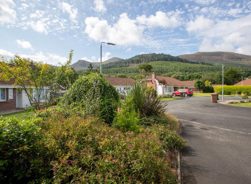9 Tullybrannigan Brae, Newcastle, BT33 0DG