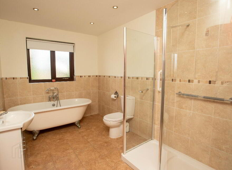 9 Tullybrannigan Brae, Newcastle, BT33 0DG
