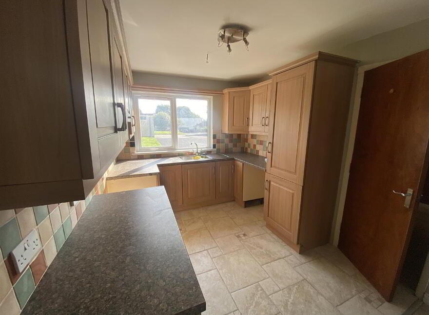 213 Parkmore, Craigavon, BT64 2AQ