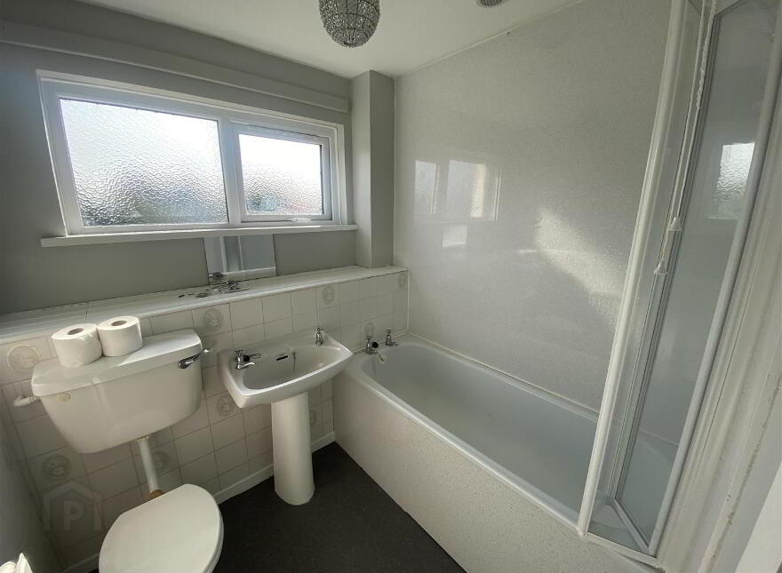 213 Parkmore, Craigavon, BT64 2AQ