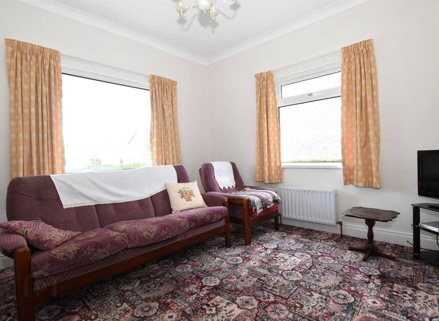 47 Scrabo Road, Newtownards, BT23 4NW