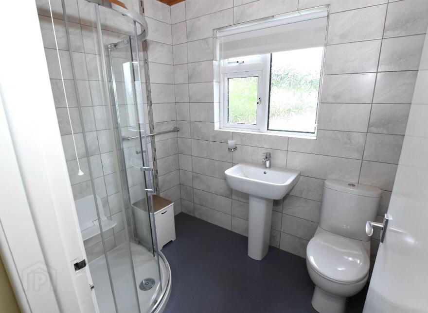 47 Scrabo Road, Newtownards, BT23 4NW