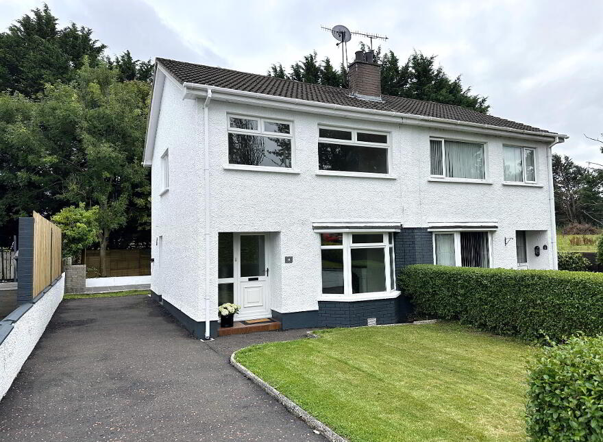 14 Whyte Acres, Banbridge, BT32 4HZ