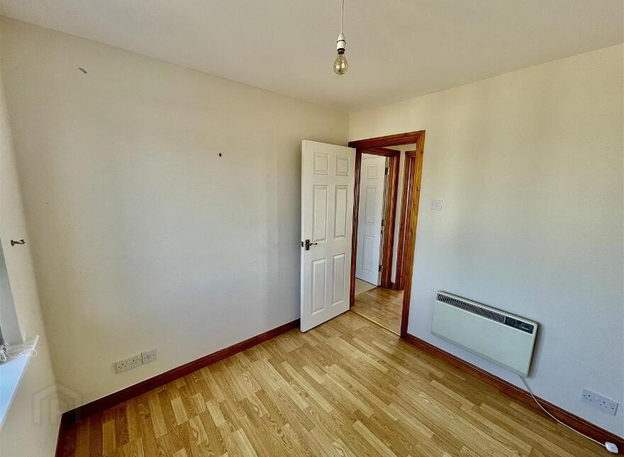 18 Dormans Court, Railway Street, Donaghadee, BT21 0JL