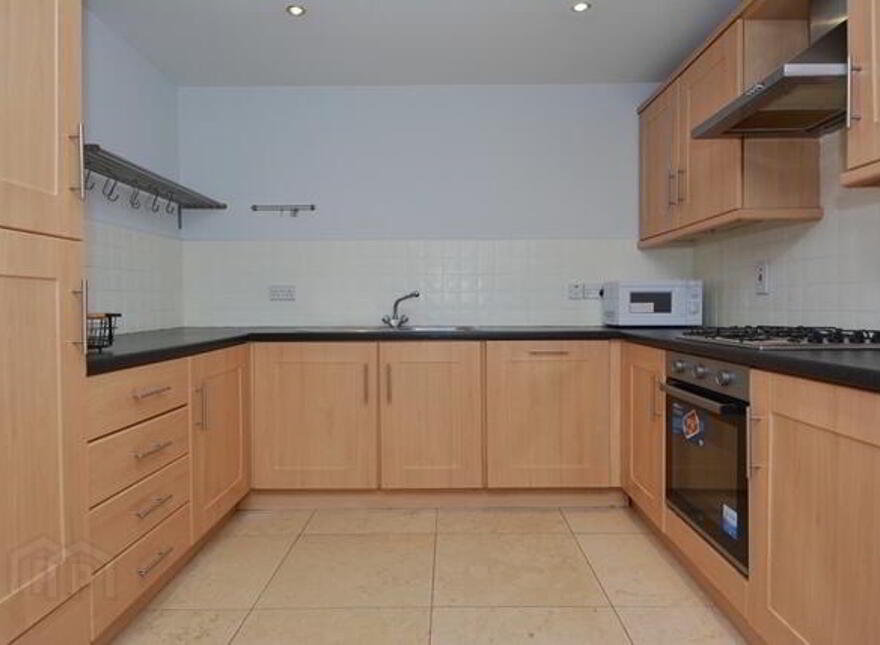 Park Royal, 841e Lisburn Road, Belfast, BT9 7GY