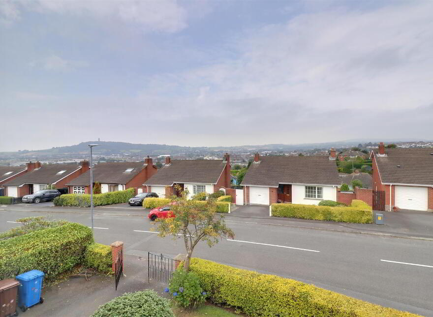 65 Strangford Heights, Newtownards, BT23 8ND