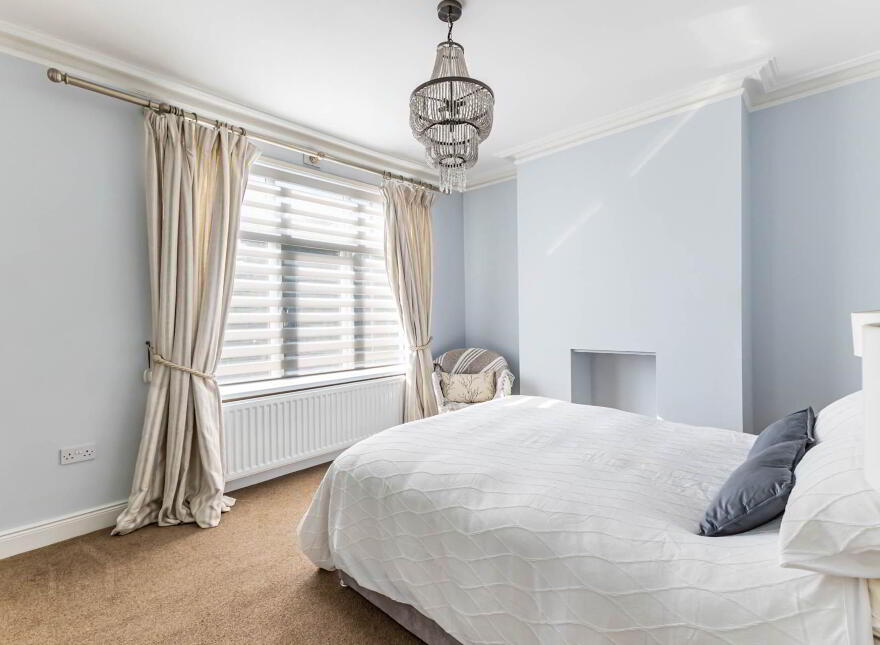 15 Park Parade, Lisburn, BT27 4AJ