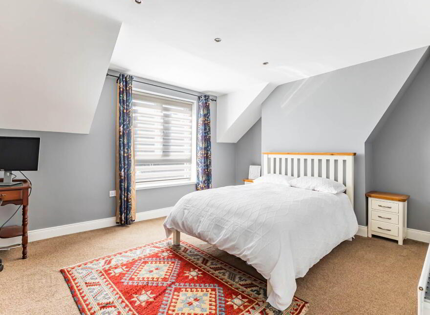 15 Park Parade, Lisburn, BT27 4AJ
