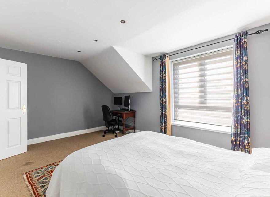 15 Park Parade, Lisburn, BT27 4AJ