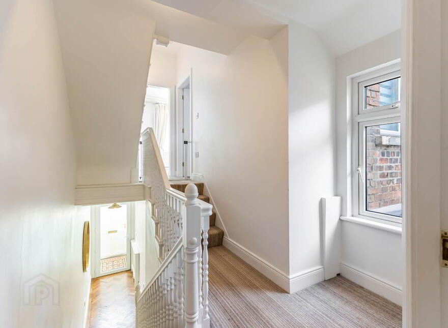 15 Park Parade, Lisburn, BT27 4AJ