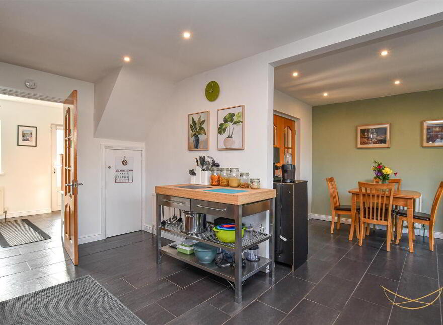 125 Seaview Drive, Belfast, BT15 3ND