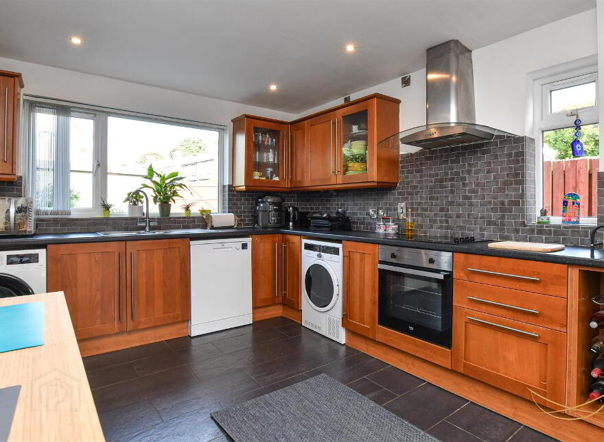 125 Seaview Drive, Belfast, BT15 3ND