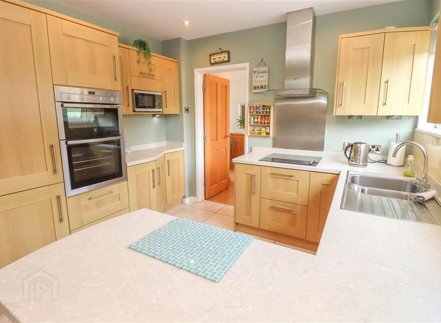 3 Ardnoe Avenue, Dundonald, Belfast, BT16 2LU