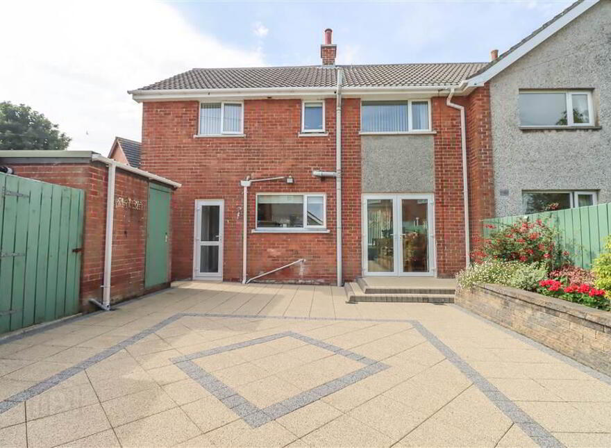 3 Ardnoe Avenue, Dundonald, Belfast, BT16 2LU