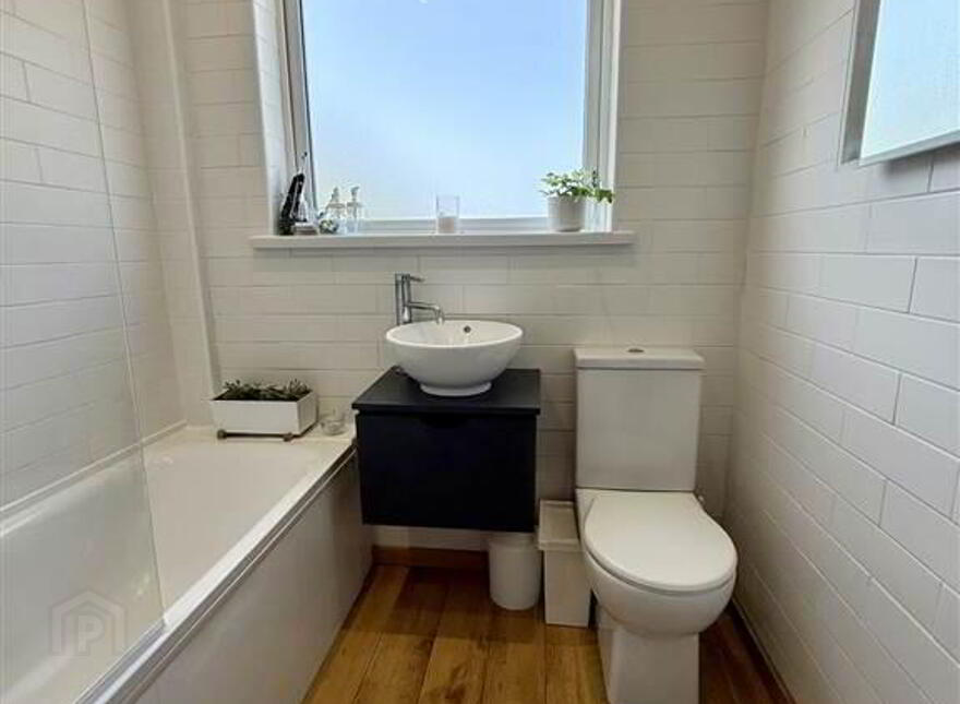 32 Moyne Park, Gilnahirk, Belfast, BT5 7QT