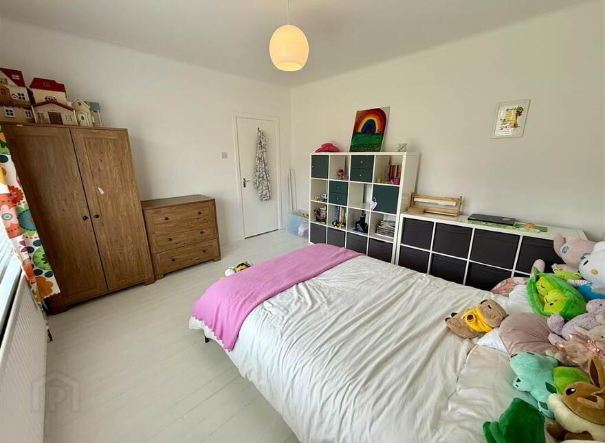 32 Moyne Park, Gilnahirk, Belfast, BT5 7QT