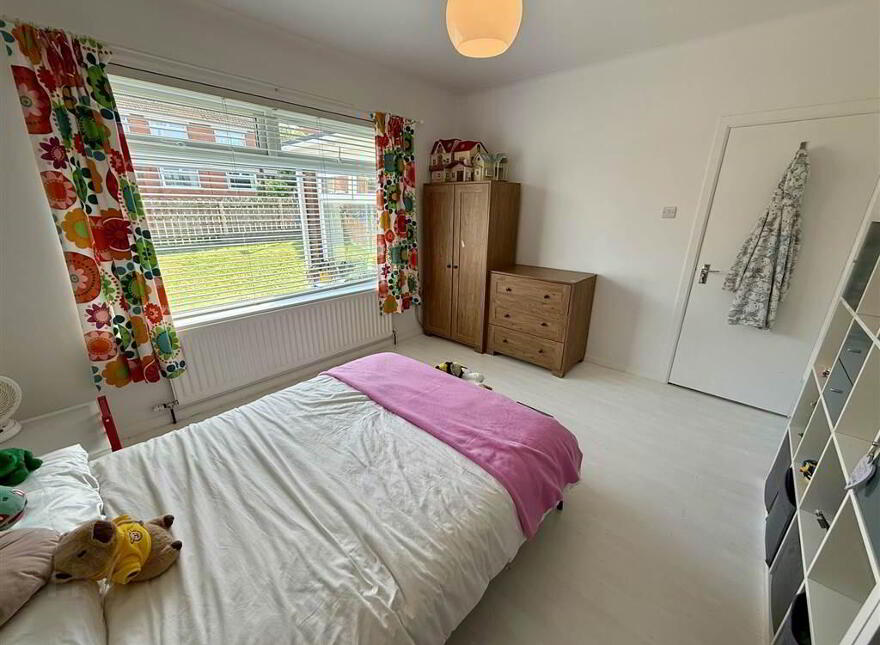 32 Moyne Park, Gilnahirk, Belfast, BT5 7QT