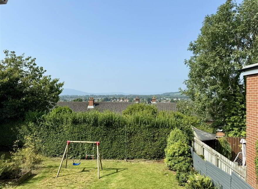 32 Moyne Park, Gilnahirk, Belfast, BT5 7QT
