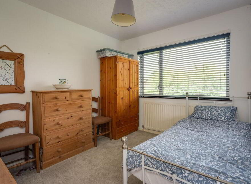 23 Larne Road, Carrickfergus, BT38 7EE