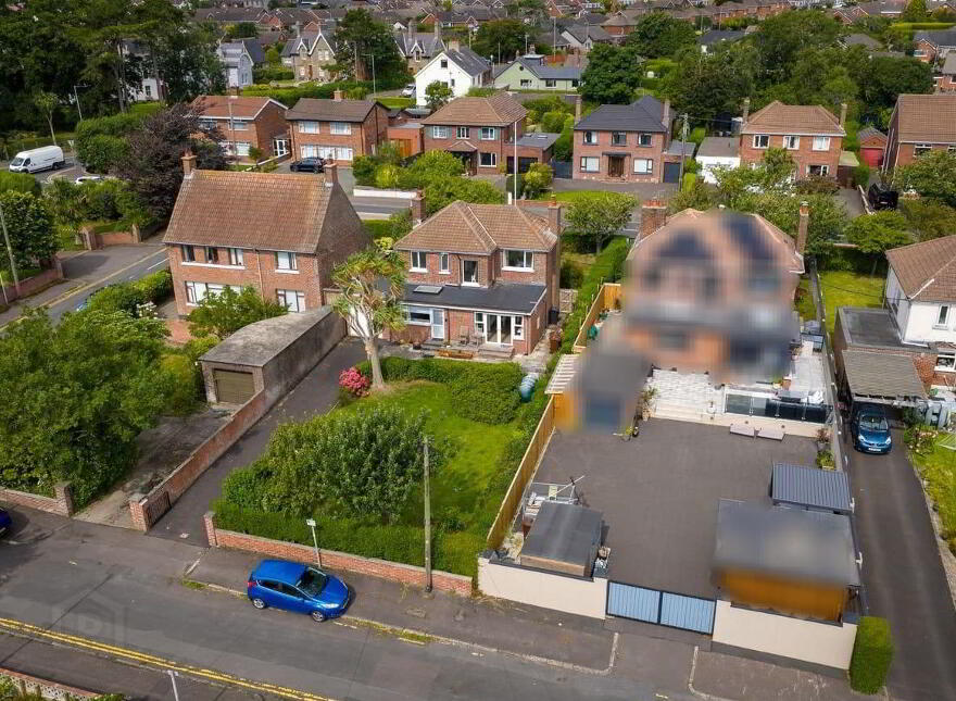 23 Larne Road, Carrickfergus, BT38 7EE