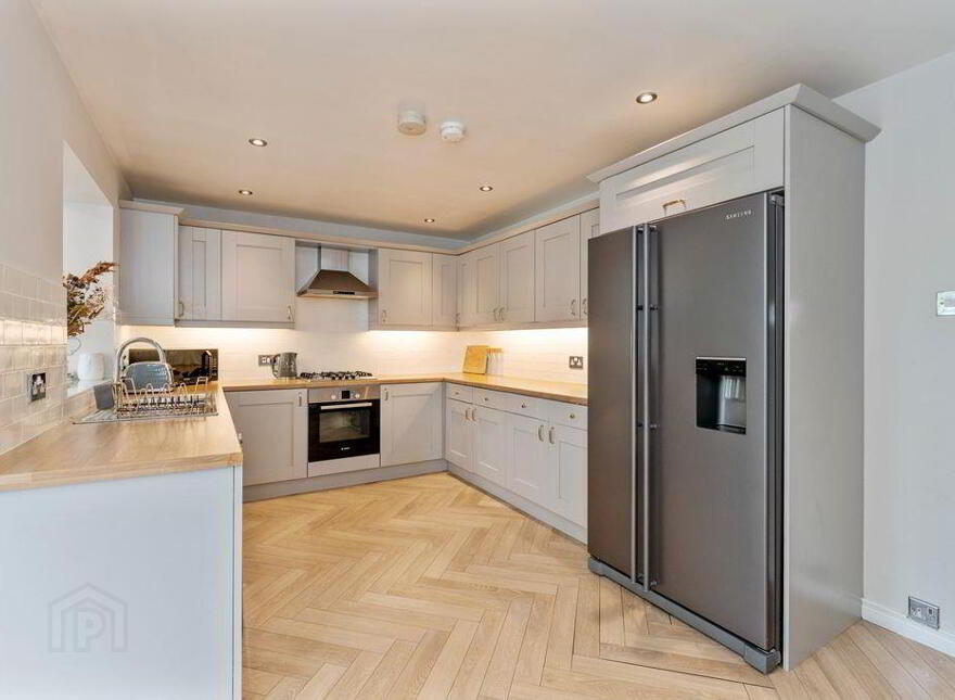 11 Irvine Crescent, Bangor, BT19 7XS