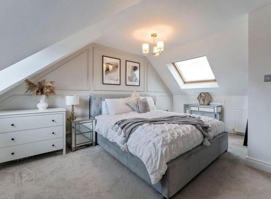 11 Irvine Crescent, Bangor, BT19 7XS