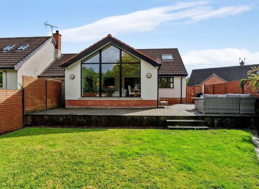 11 Irvine Crescent, Bangor, BT19 7XS
