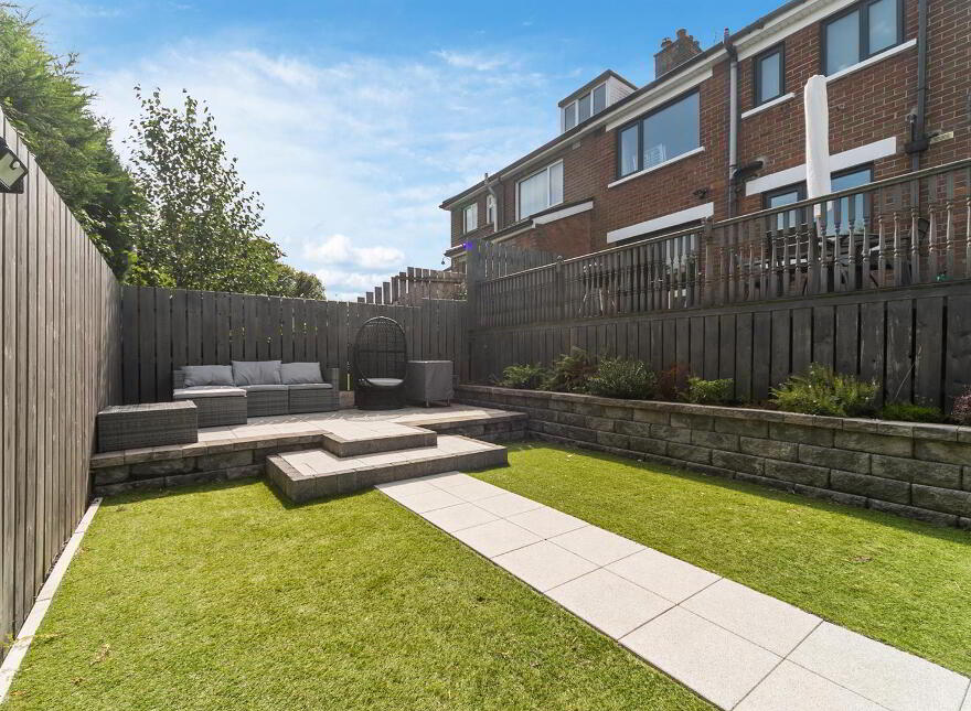 15 Norwood Crescent, Belfast, BT4 2DZ