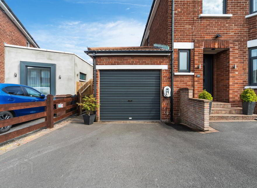 15 Norwood Crescent, Belfast, BT4 2DZ
