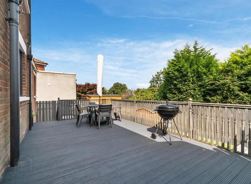 15 Norwood Crescent, Belfast, BT4 2DZ