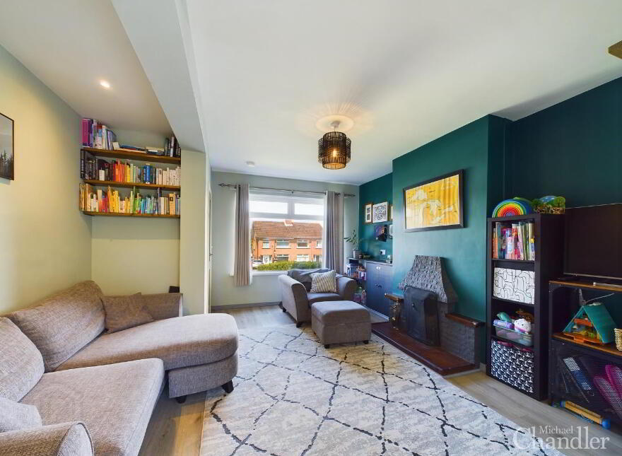 19 North Sperrin, Belfast, BT5 7HU