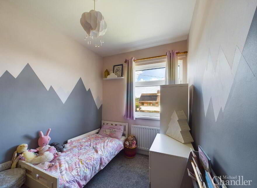 19 North Sperrin, Belfast, BT5 7HU