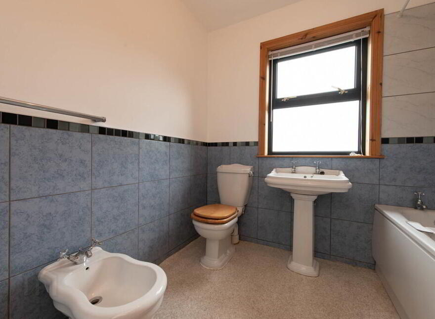 51 Bankhall Road, Ballycarry, Larne, BT40 3JQ