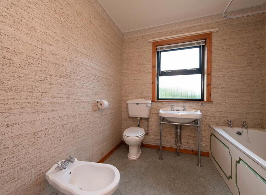 51 Bankhall Road, Ballycarry, Larne, BT40 3JQ