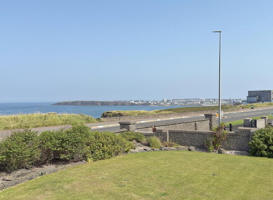 18 Ballyreagh Road, Portrush, BT56 8LR