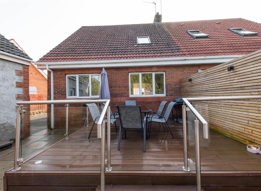 32 Ashburn, Ballynahinch, BT24 8DQ