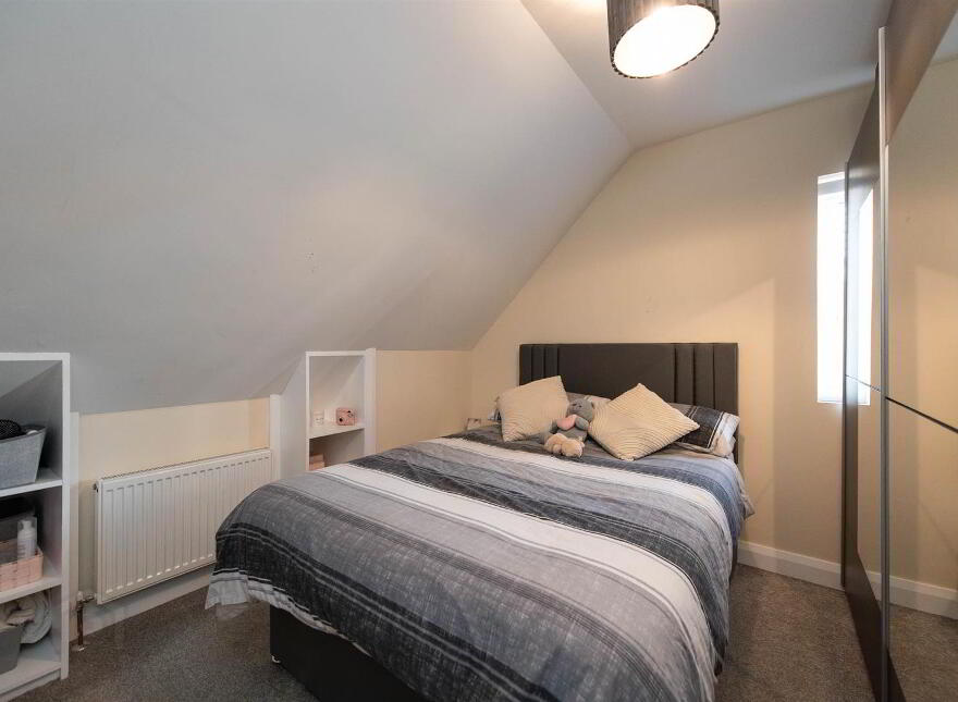 32 Ashburn, Ballynahinch, BT24 8DQ