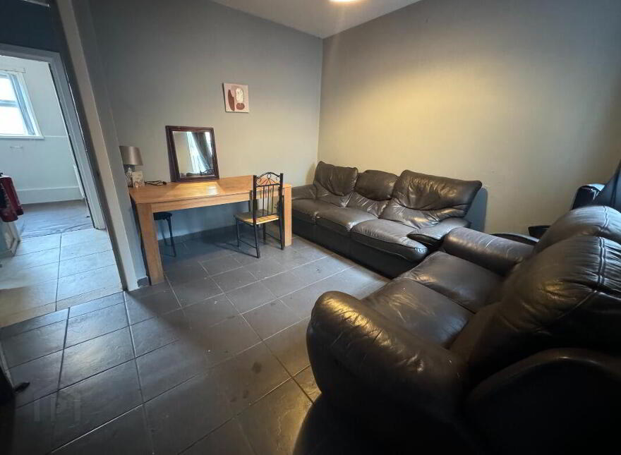 70 Agincourt Avenue, Belfast, BT7 1QB