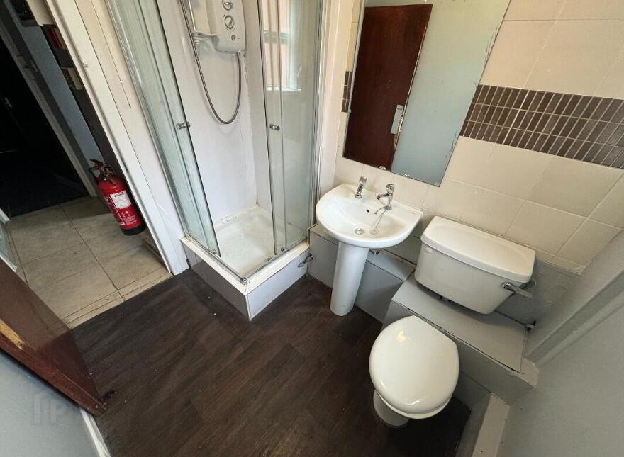 70 Agincourt Avenue, Belfast, BT7 1QB