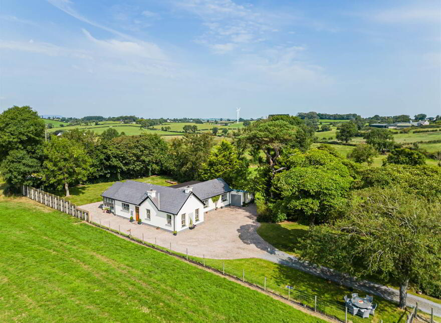 11 Moss Road, Drumalig, Lisburn, BT27 6YH