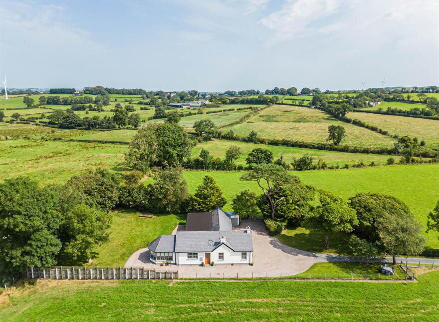 11 Moss Road, Drumalig, Lisburn, BT27 6YH