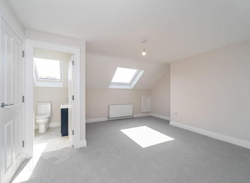 31 Governors Gate Demesne, Hillsborough, BT26 6TU