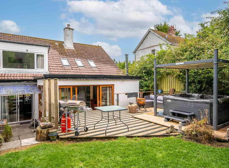 2 Ballymullan Road, Crawfordsburn, Bangor, BT19 1JG