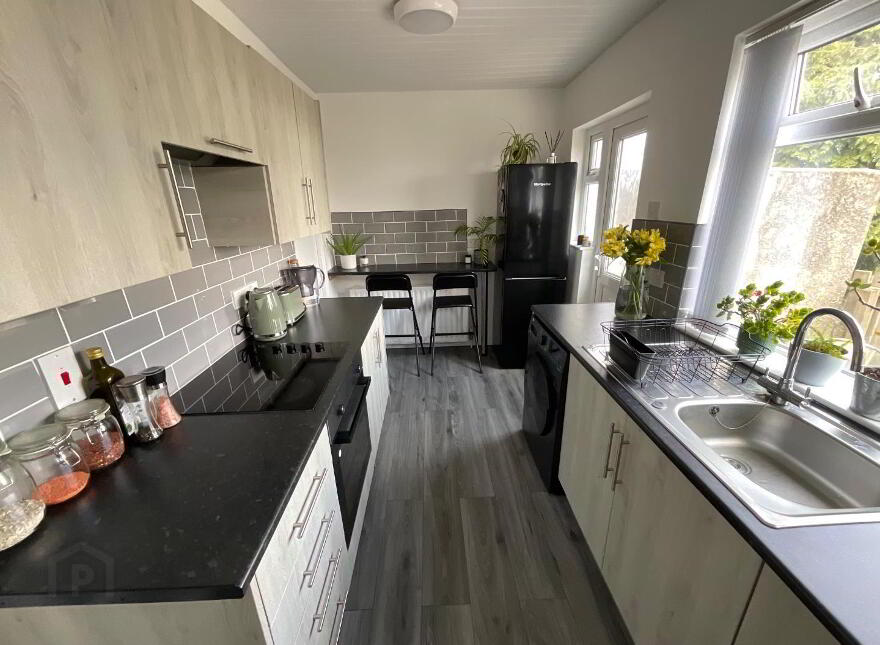 161 Joanmount Gardens, Belfast, BT14 6NZ