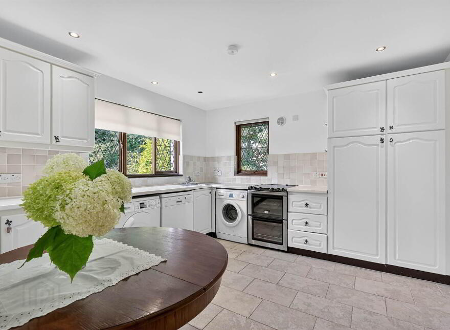 4c Newforge Grange, Malone, Belfast, BT9 5QB